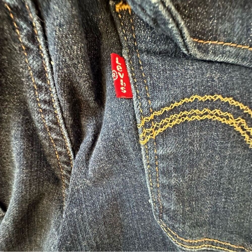 Levi Mid Rise Boot Cut Jeans - Picture 9 of 12
